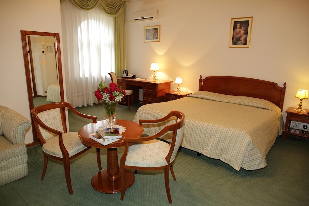 Locanda Al Castello Wellness Resort Cividale del Friuli Pokój zdjęcie